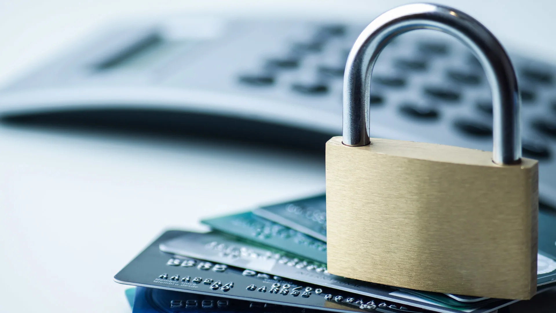 Безопасные онлайн-покупки: как распознать и избежать мошенничества - 3